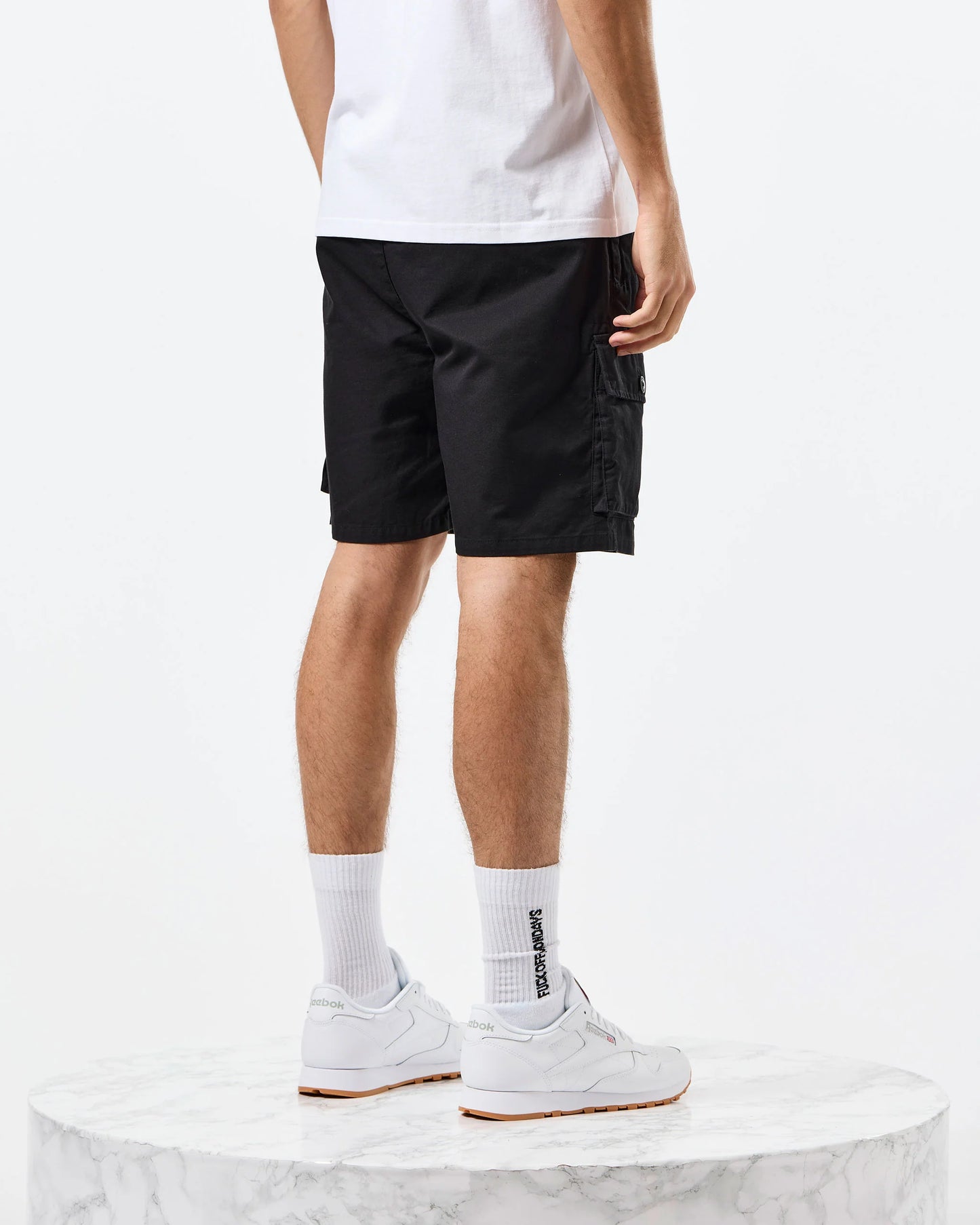 Weekend Offender - Scopello Cargo Shorts - Black