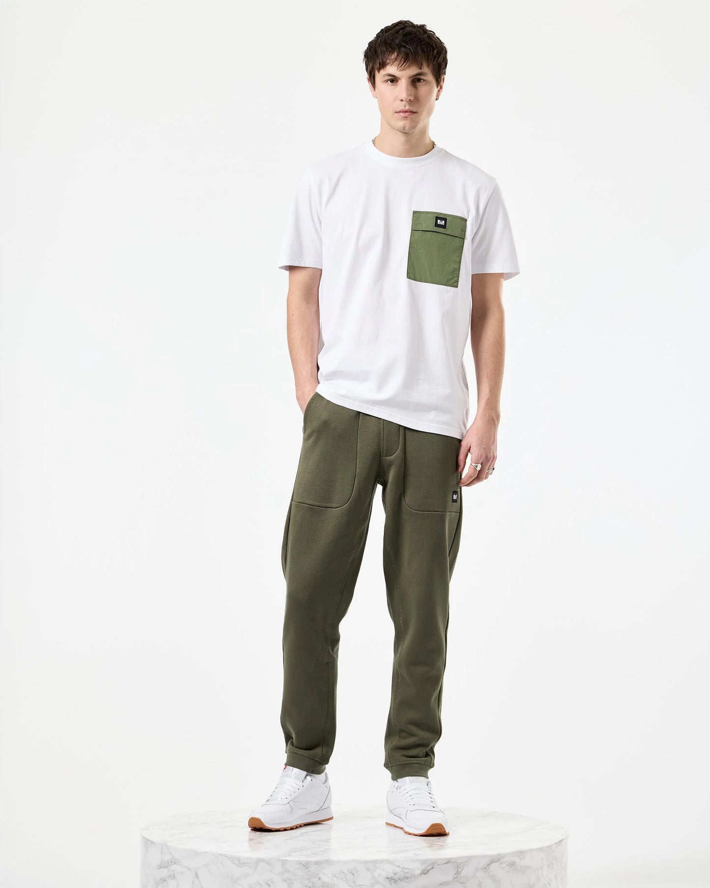 Weekend Offender - Stiniva T-Shirt - White/Sapling Green