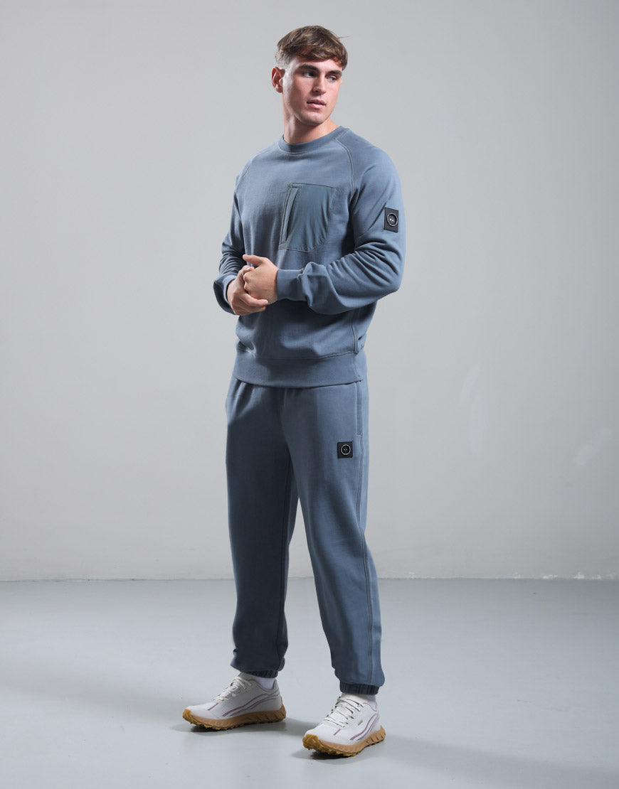 Marshall Artist Lennox Crew Neck full body