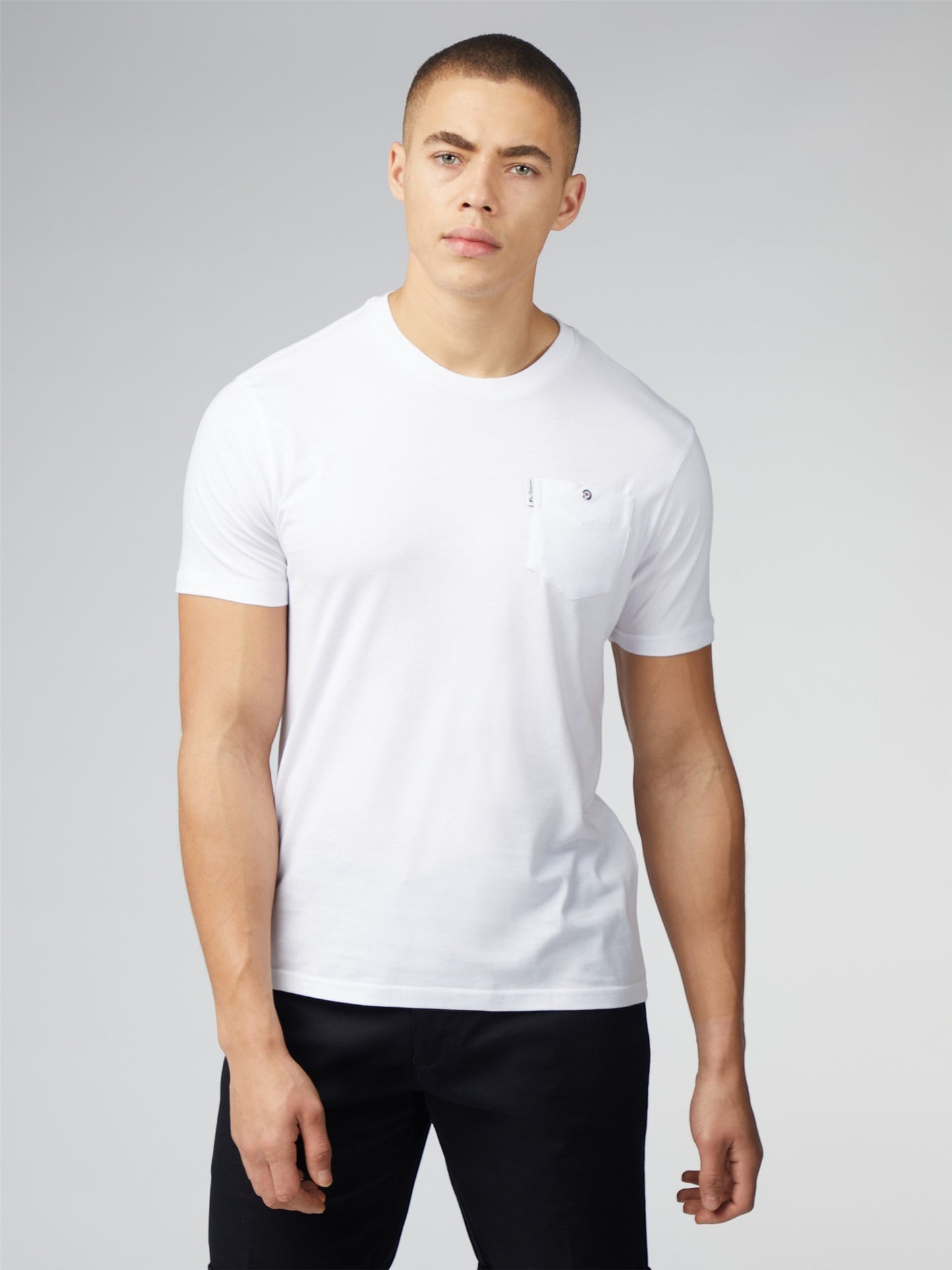 Ben Sherman - Signature T-Shirt with Chest Pocket - White