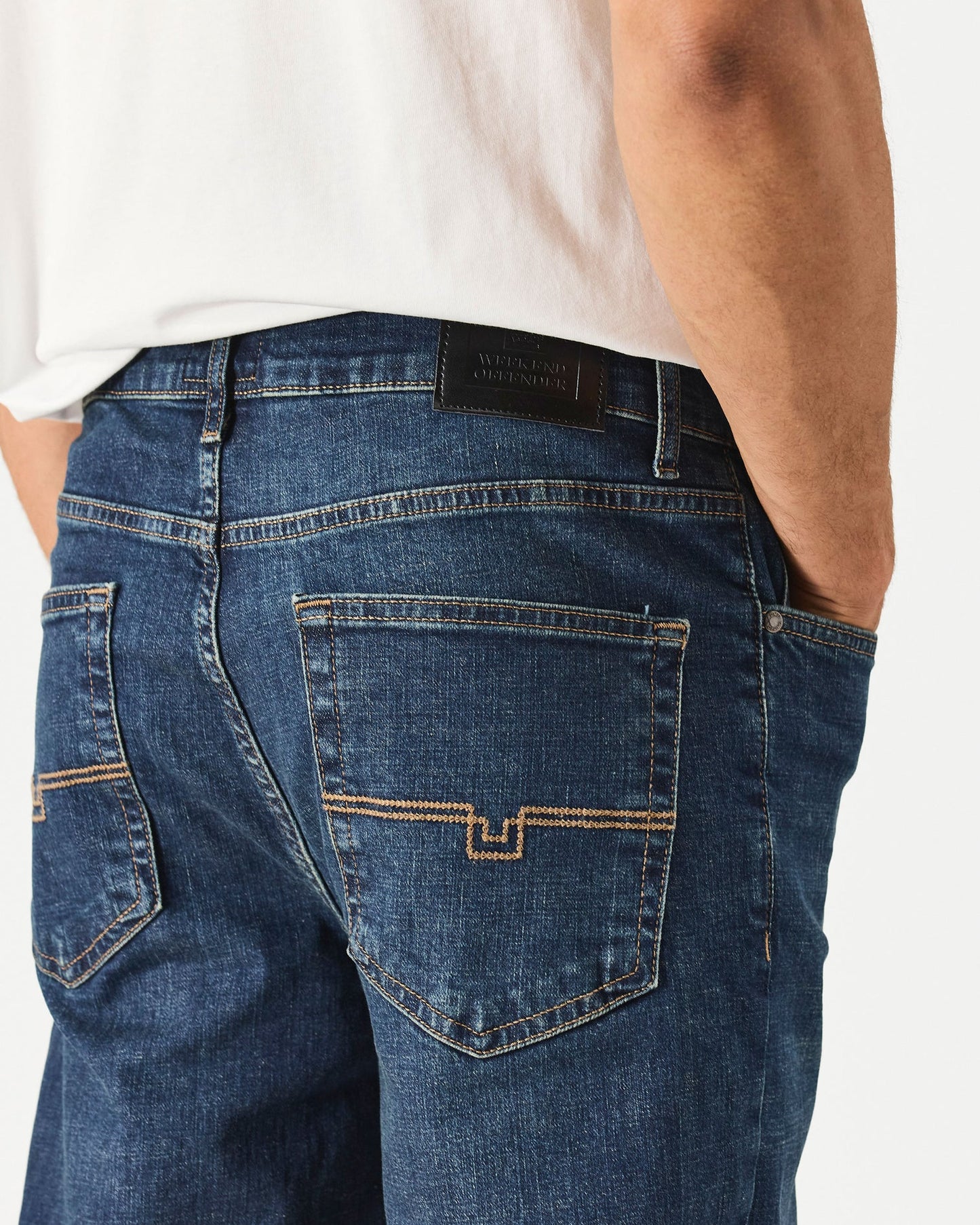 Weekend Offender - Straight Fit Denim Jeans - Dark Vintage