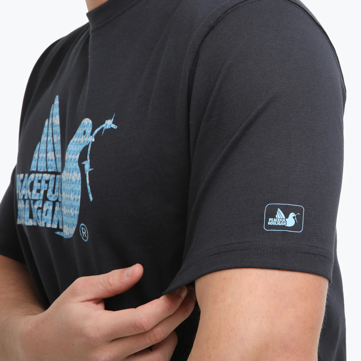 Peaceful Hooligan | 90's Dove T-shirt - Navy