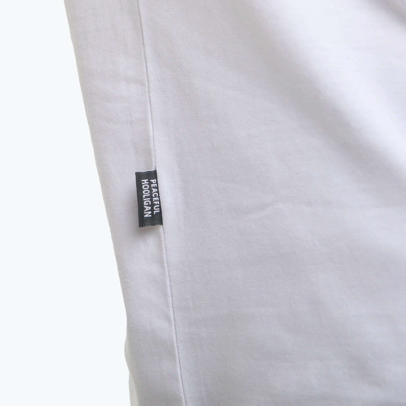 Peaceful Hooligan | 90's Dove T-shirt - White