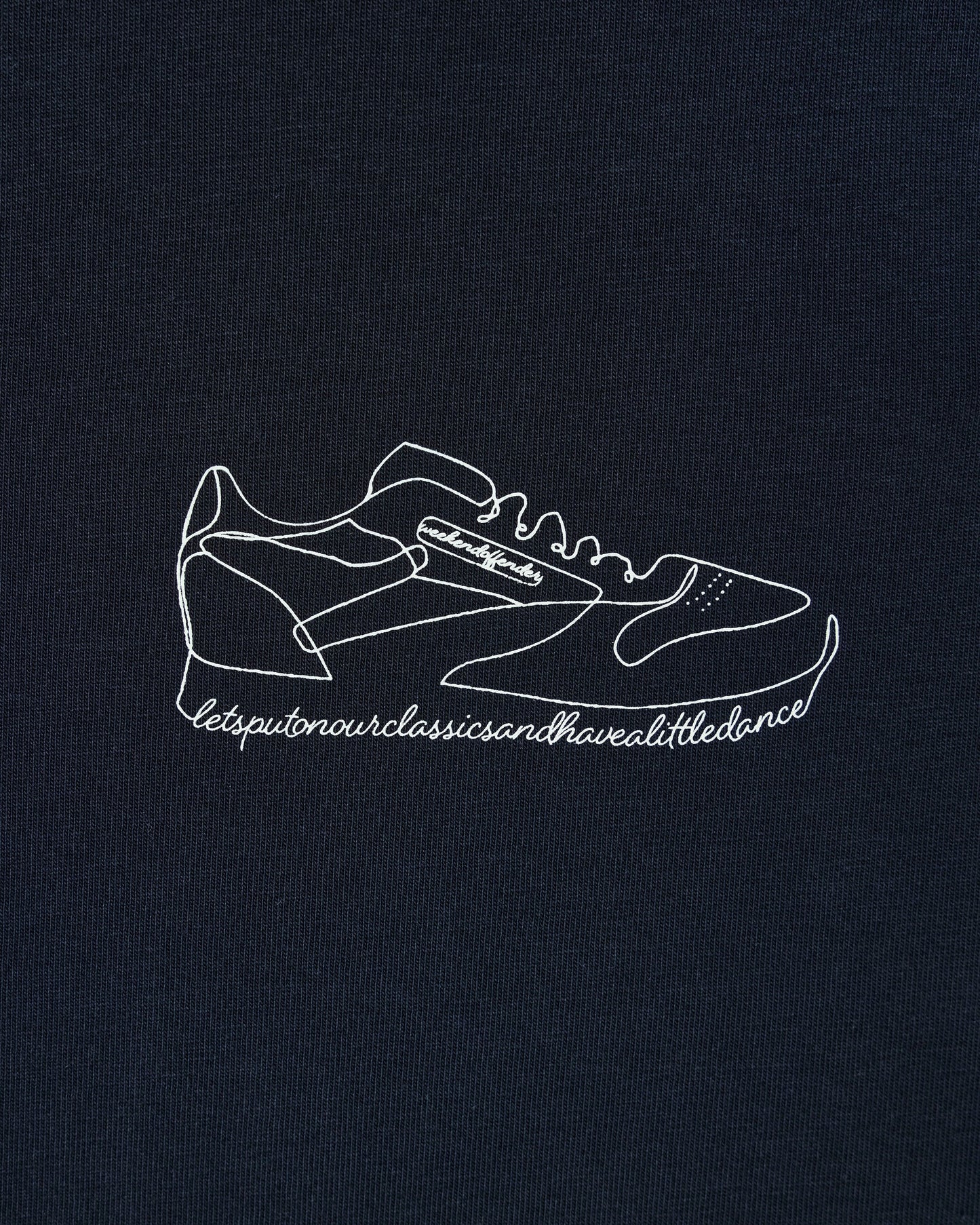 Weekend Offender | Classicus Graphic T-Shirt - Navy