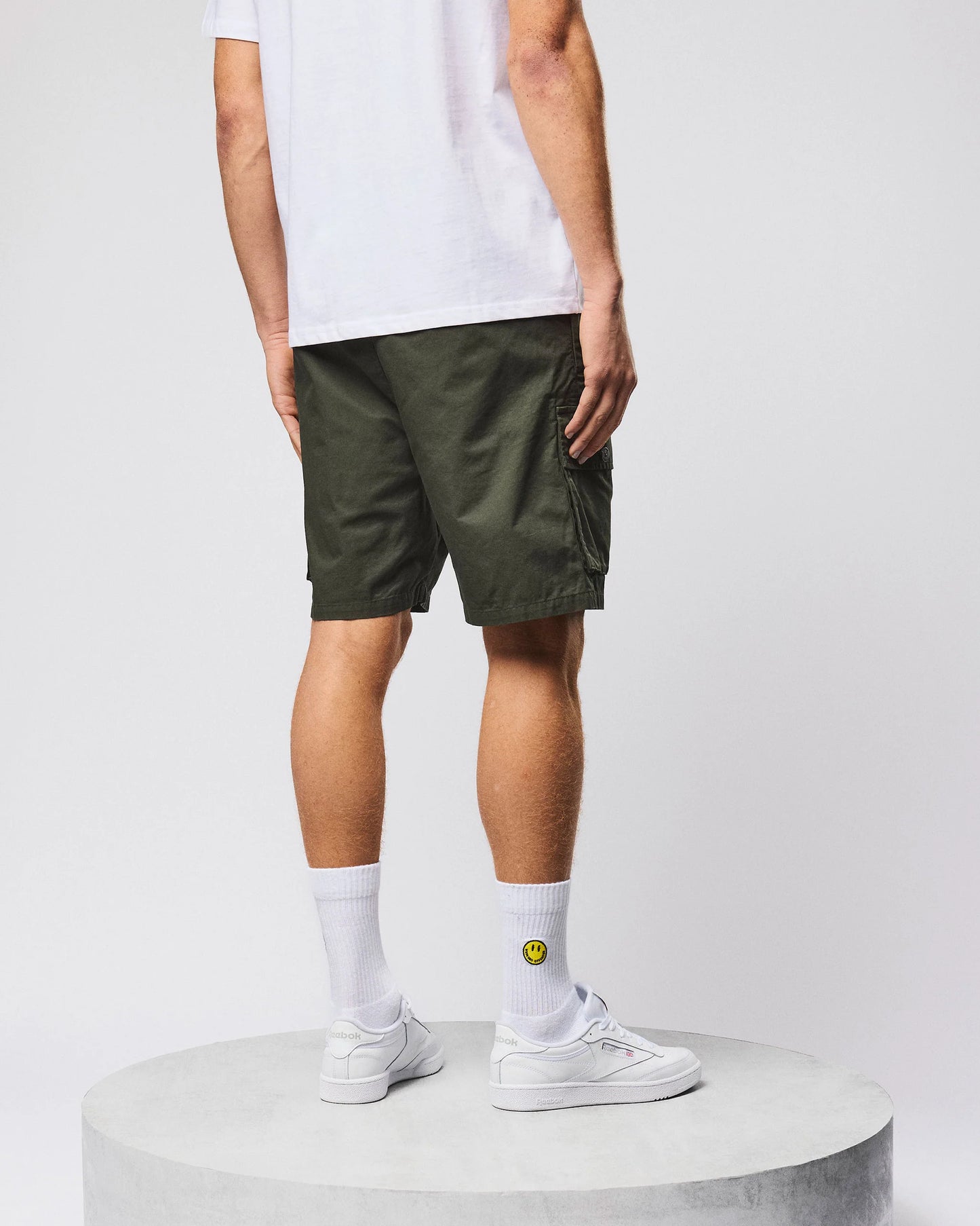 Weekend Offender - Scopello Cargo Short - Black Forest Green