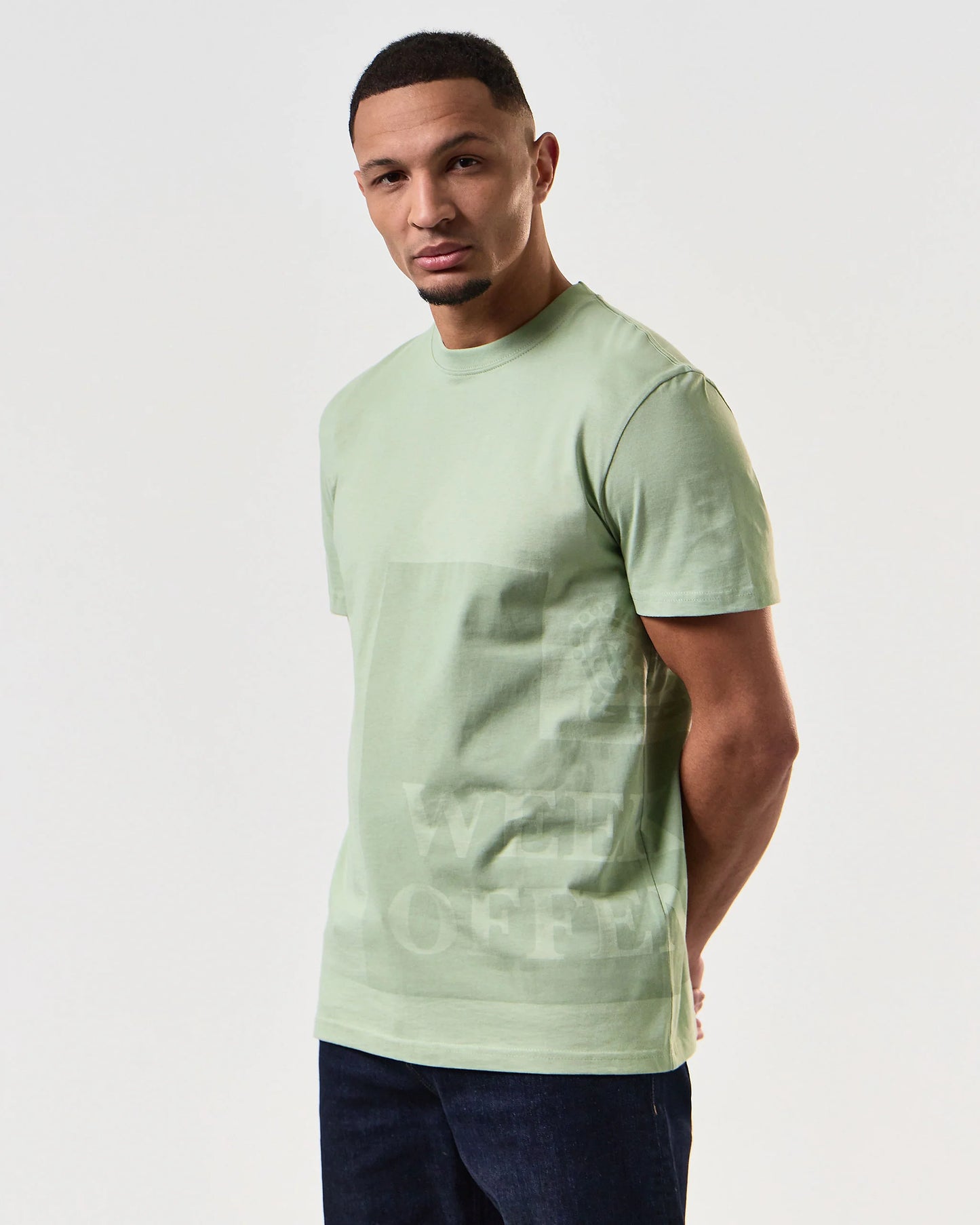 Weekend Offender - Ryan T-Shirt Pale Moss Green